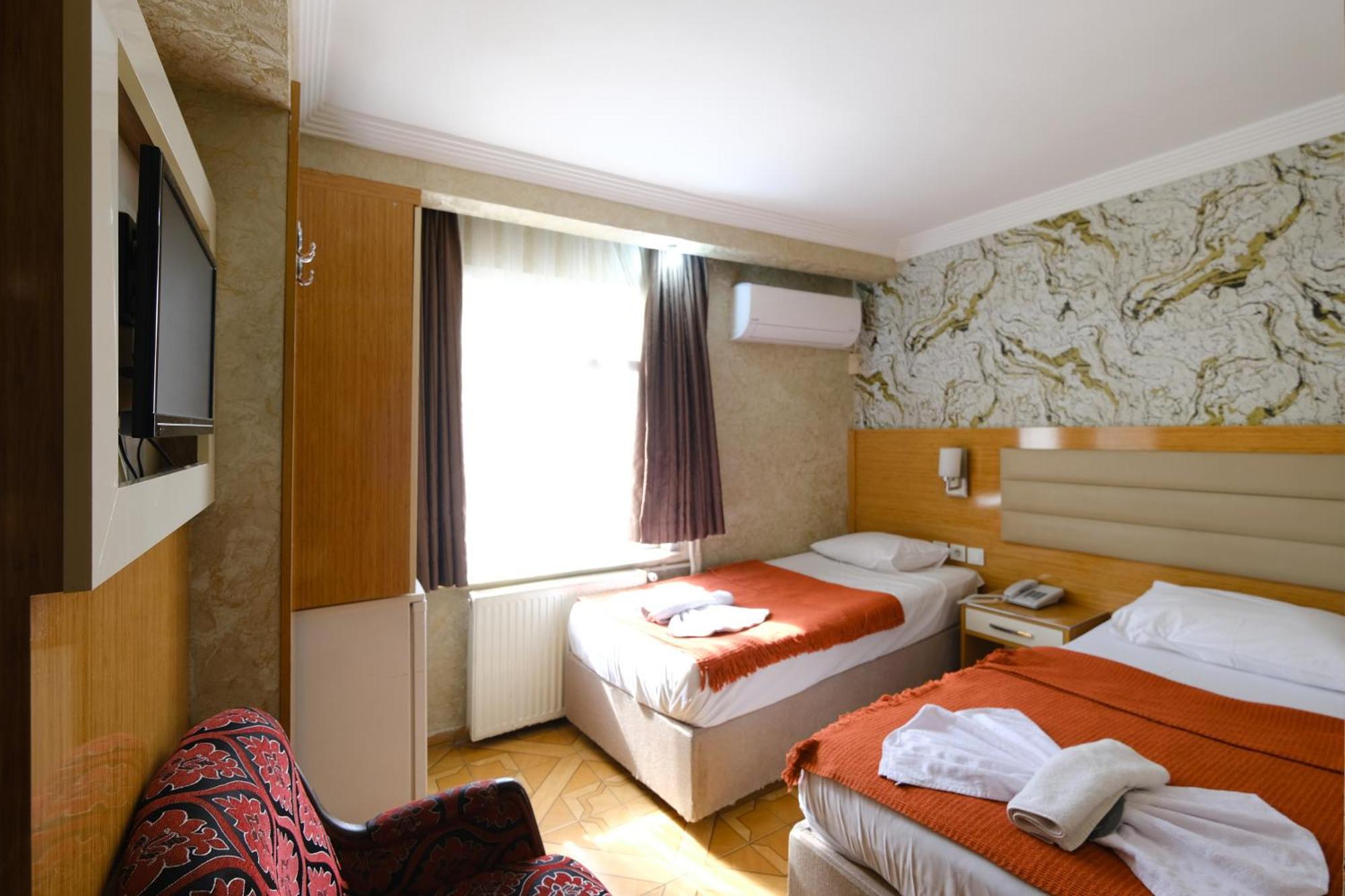 Oezbek Butik Otel 3*